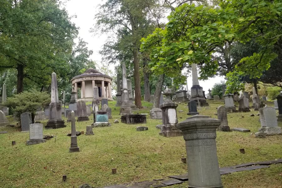 Off the Mall Tours: Lesser-Known Notables of Oak Hill Cemetery